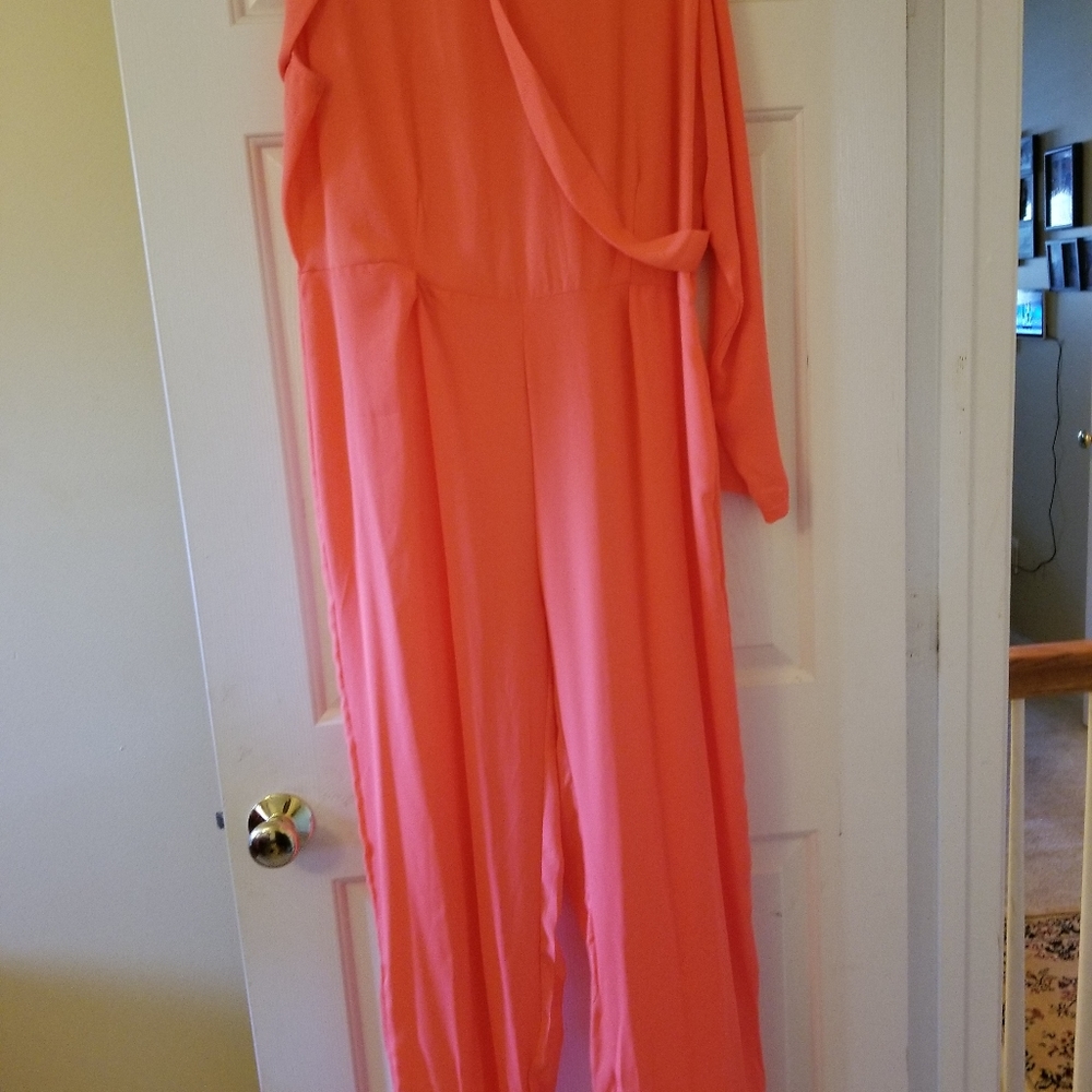 Jumpsuit - Picture 3 of 3